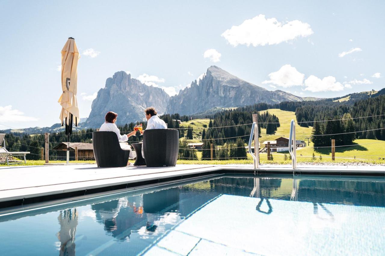Saltria - Your Alpine Experience Alpe Di Siusi Extérieur photo